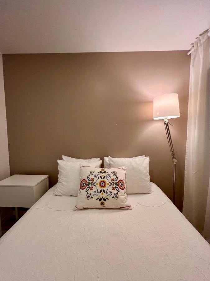 Cozy Apartment In Historical Center เวียนา โด กัสเตโล ภายนอก รูปภาพ